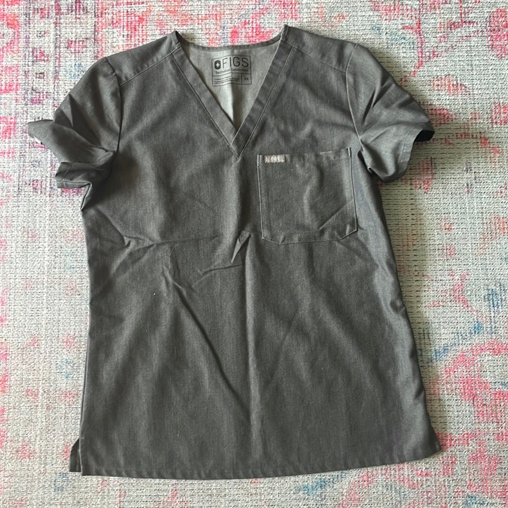 Figs XS one pocket scrub top